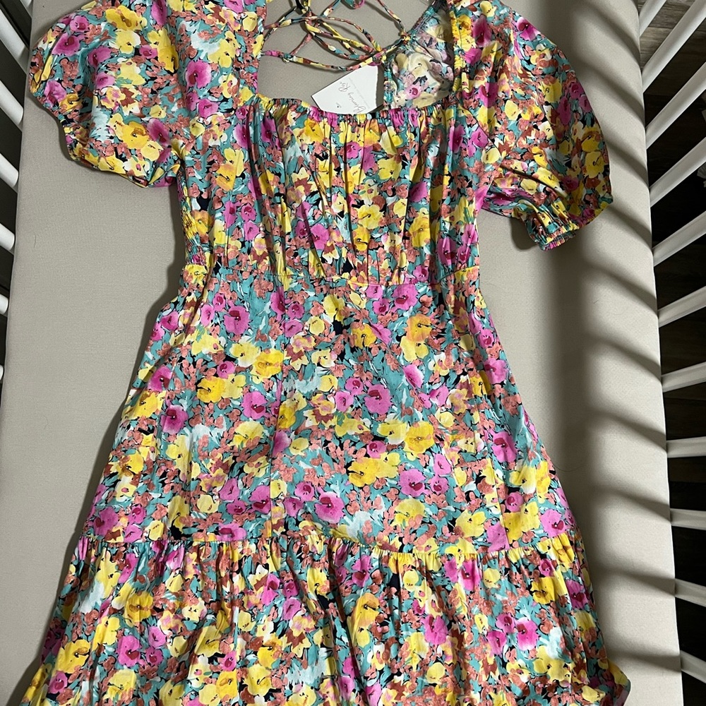 Boutique Floral Mini dress - Picture 3 of 3
